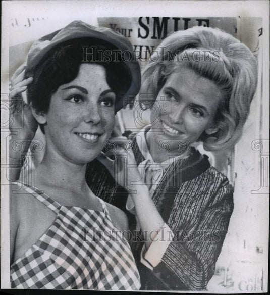 1964 Press Photo May Louise Khoury, former Miss Sweden and Miss World-Historic Images