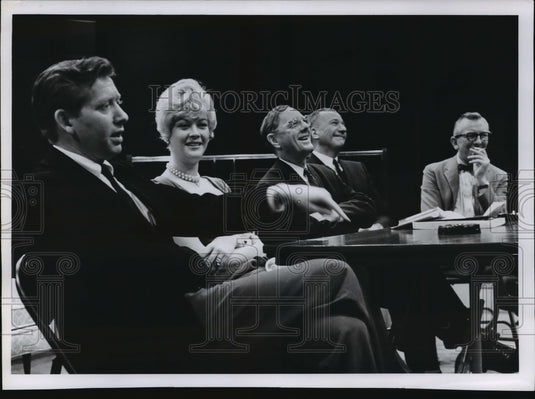 1960 Press Photo Mr Ray Boyle, Managing Director of Fred Miller Theater - Historic Images