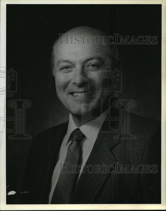 1987 Press Photo Richard Bennett sunken treasure search in Unsolved Mysteries - Historic Images