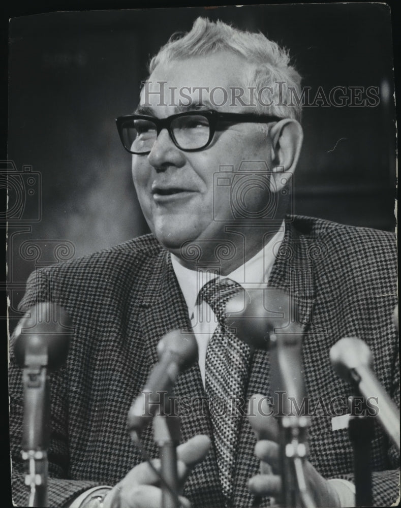 1971 Press Photo A facial study of Police Chief Harold A. Breier - mja07721 - Historic Images