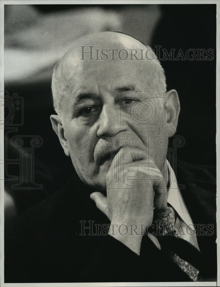 1975 Press Photo Bernard Bergman, ordained rabbi, appears at a hearing - Historic Images