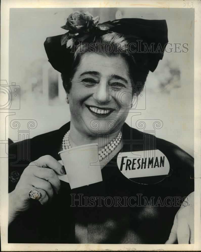 1961 Press Photo Gertude Berg in "Mrs. G. Goes to College" - mja07869 - Historic Images