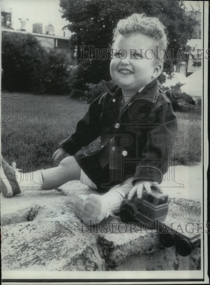 1968 Press Photo Randell Wayne Bennett - mja08090 - Historic Images