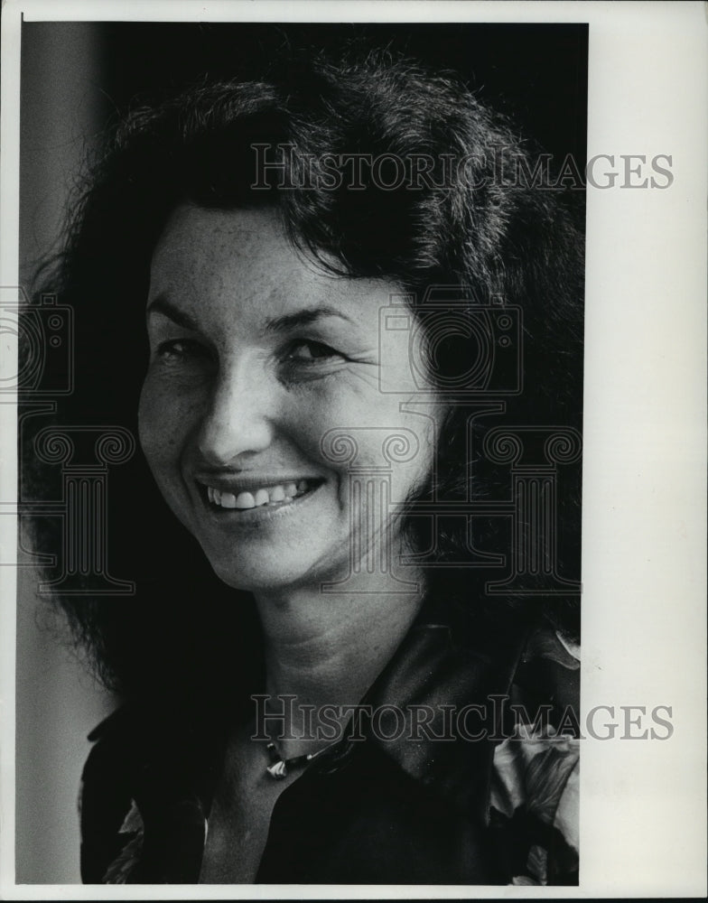 1971 Press Photo EM Broner, author of Her Mothers - mja08188 - Historic Images