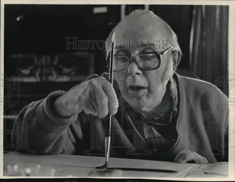 1984 Press Photo Ervin Borzynski during painting class at River Hills Home - Historic Images