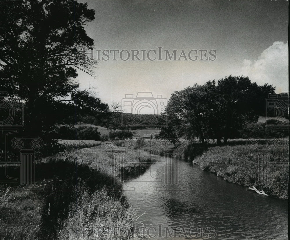 1971 A beautiful view of the Kickapoo River - Historic Images