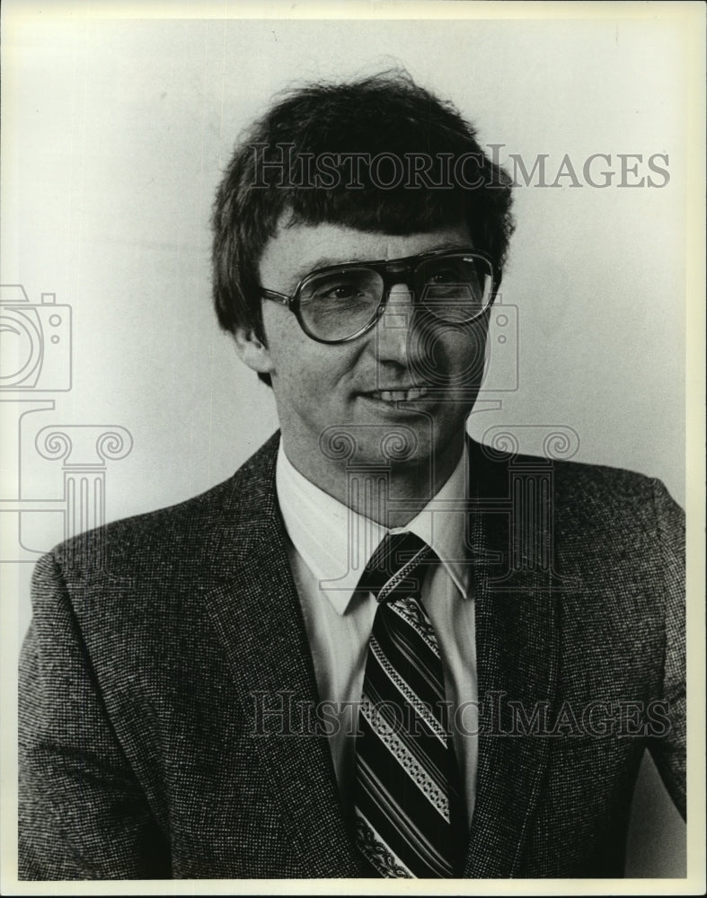 1981 Press Photo Tom Brigham, Kewaskum School District School Board - mja09577-Historic Images