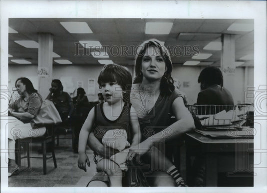 1985 Press Photo Ellen Barkin in Enormous Changes at the Last Minute - mja09770 - Historic Images