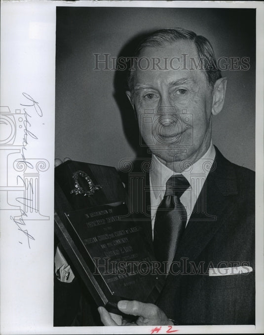 1970 Press Photo Richard E. Vogt named 1970 Lutheran Man of the Year - mja10183-Historic Images