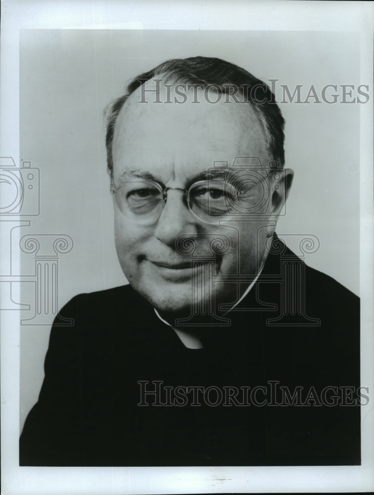 1987 Press Photo Msgr. J. Patcrick Carroll-Abbing, founded Boys Town in Italy-Historic Images