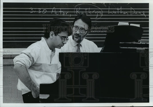 1986 Press Photo Composer Chester Biscardi & Conductor Karlos Mosor - mja10755 - Historic Images