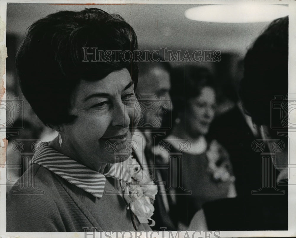 1969 Press Photo Mrs. John Anick, Only Heart Transplant Patient of West Allis - Historic Images