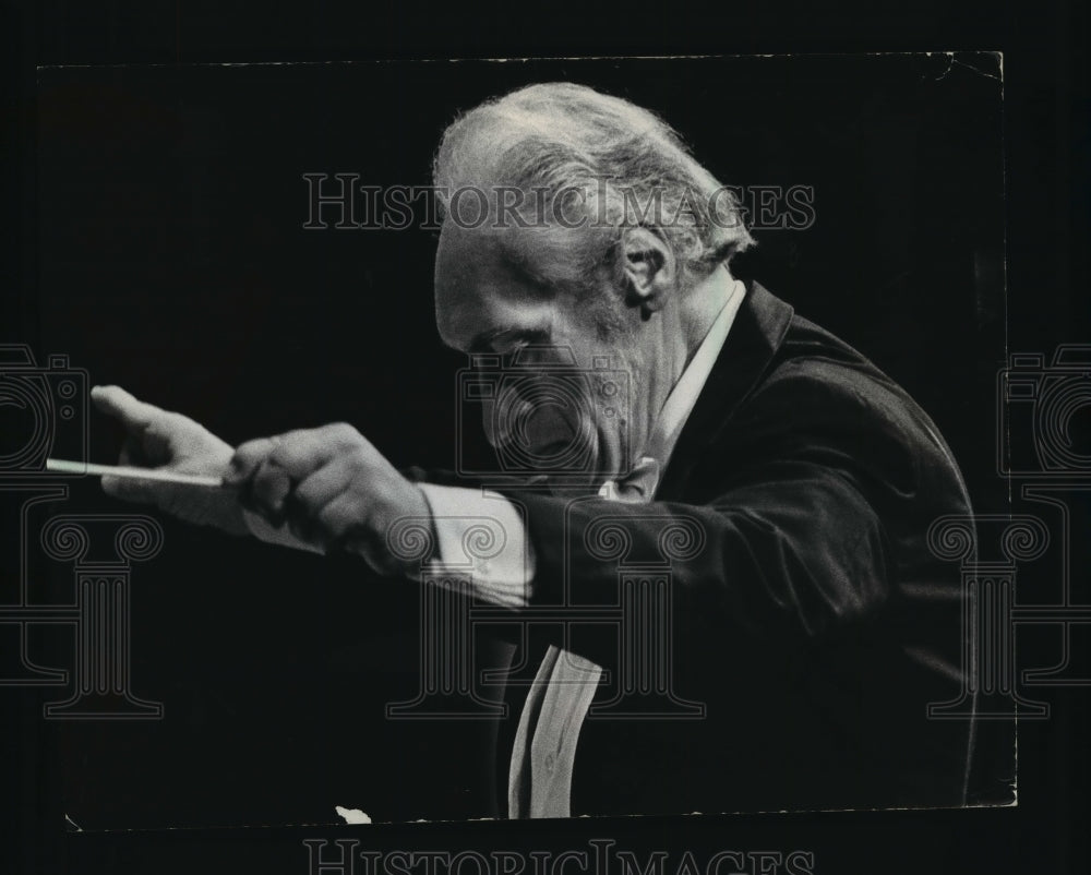 1971 Press Photo John-David Anello leads the Music Under the Stars Orchestra - Historic Images