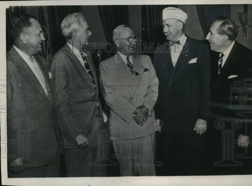 1949 Press Photo Group of executives - mja10968-Historic Images