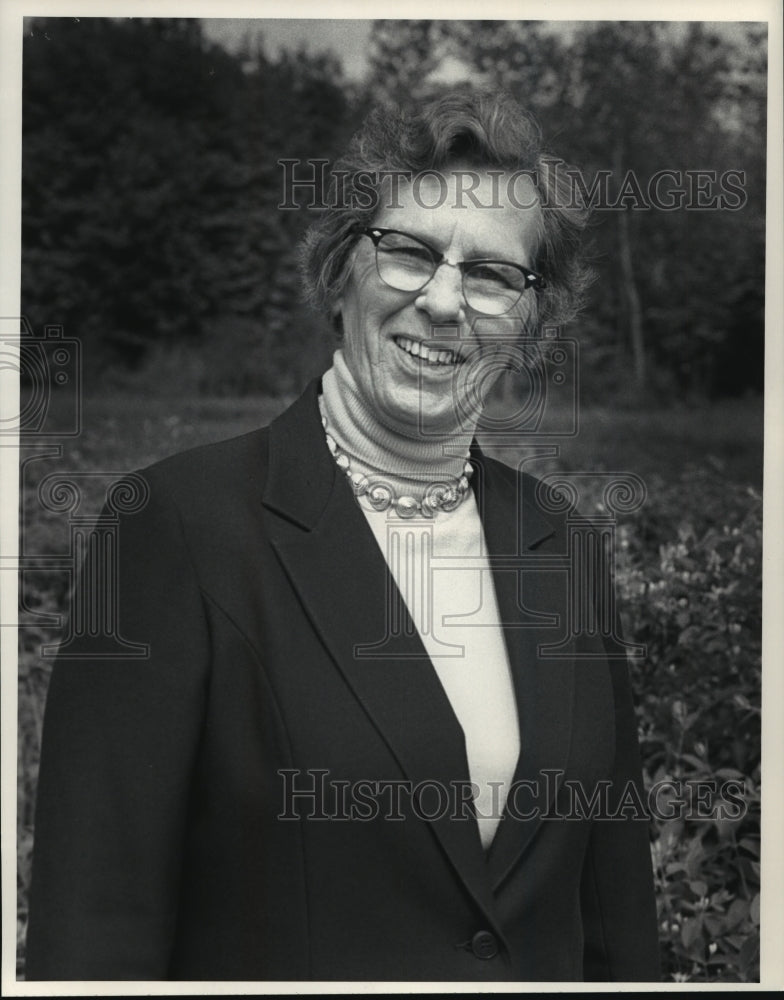 1983 Press Photo Katherine Bradley, Director, UW Arboretum UW-Madison - Historic Images