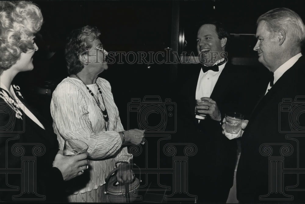 1988 Press Photo Anne McCready, Ann McNeer, Benjamin MCCready and Charles McNeer-Historic Images
