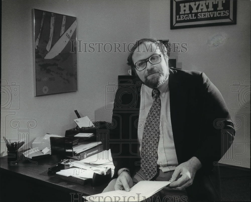 1981 Press Photo David S. Berman, regional partner of Hyatt - mja11988 - Historic Images