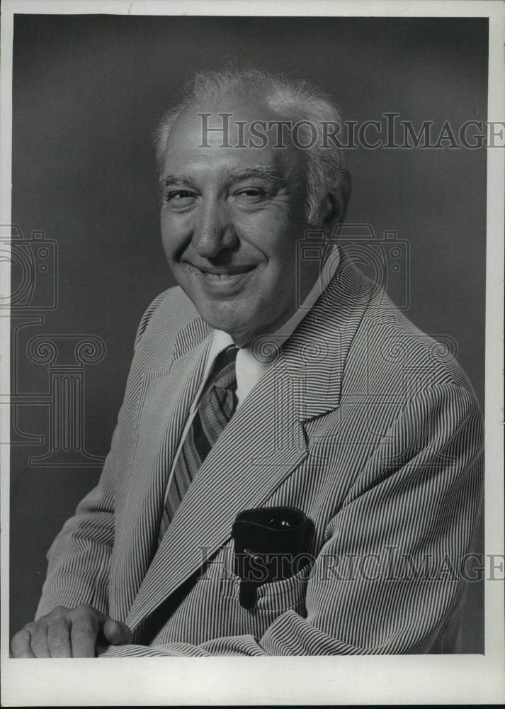 1974 Producer David Victor  - Historic Images