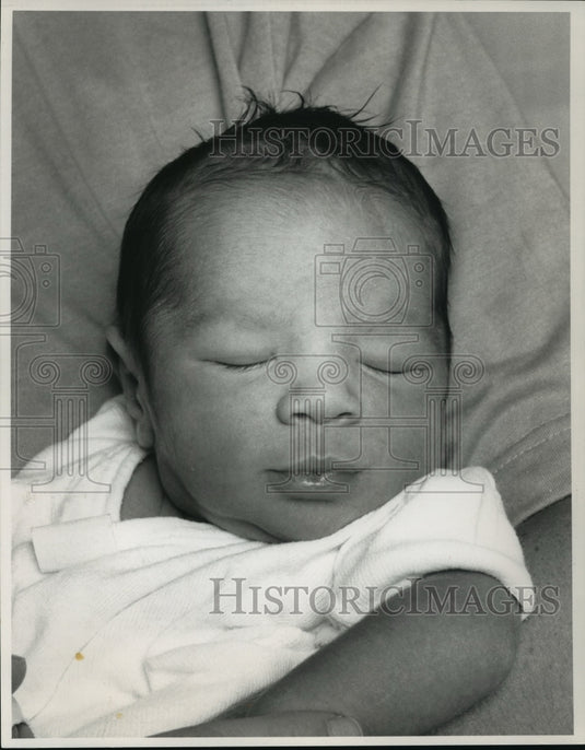 1990 Press Photo Baby Found at Children's Hospital - mja12540 - Historic Images
