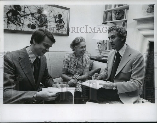 1974 Press Photo Bruno Bitker & wife Marjorie & their lawyer - mja12955 - Historic Images