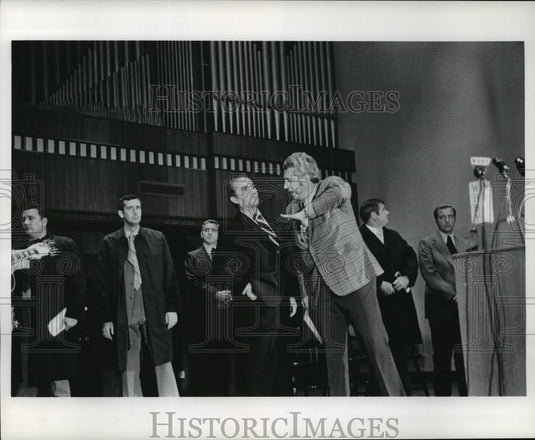 1972 George Wallace, Presidential Campaign  - Historic Images