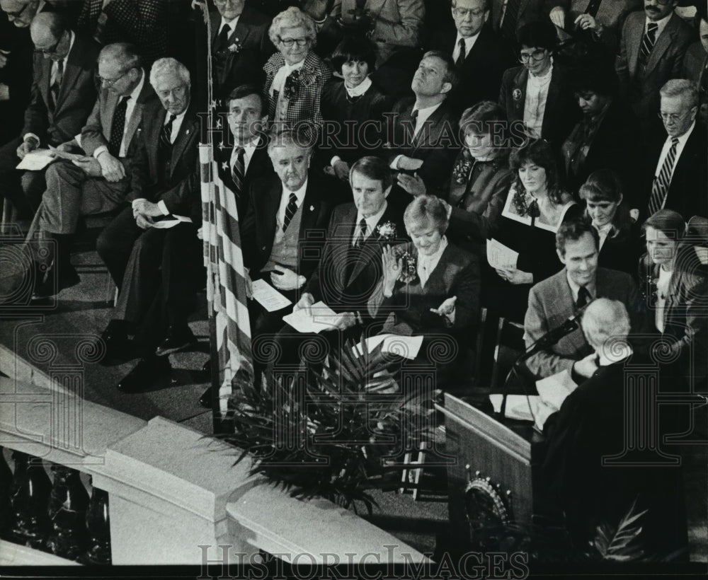 1983 Press Photo Gov Anthony Earl&#39;s Inauguration - mja13191 - Historic Images