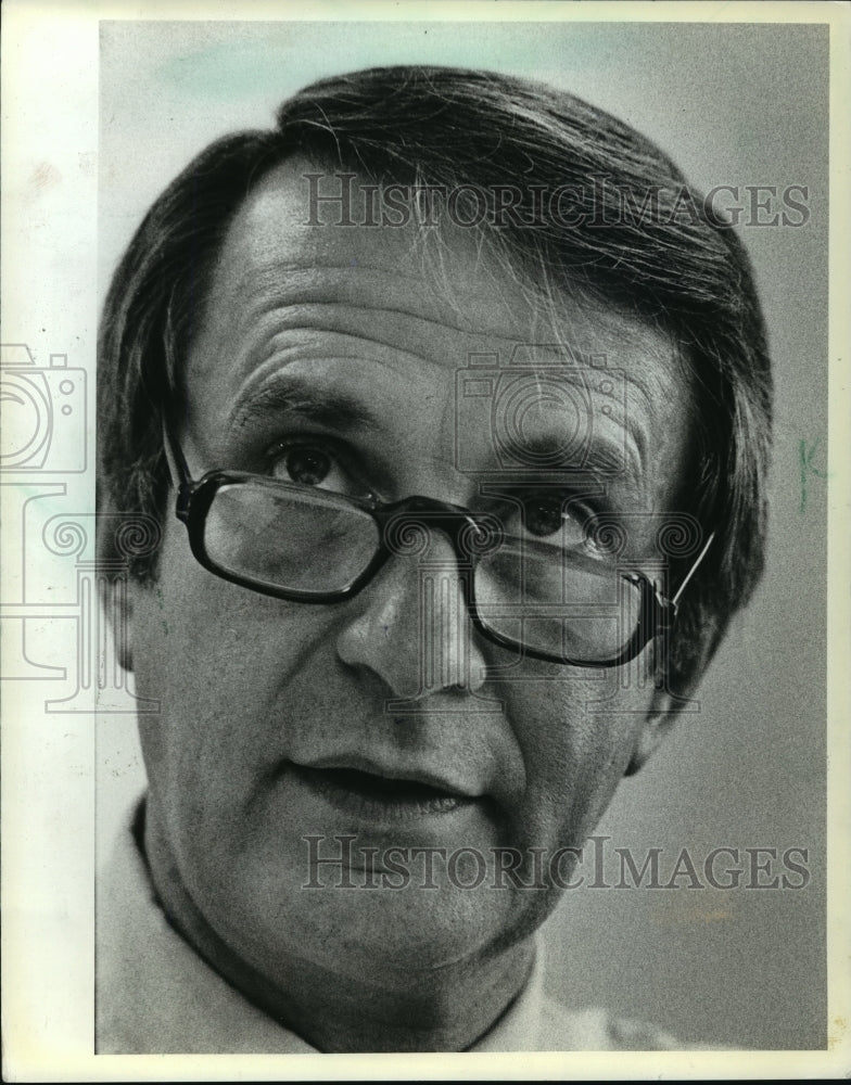 1982 Press Photo Anthony Earl, Former Governor of Wisconsin - mja13605-Historic Images