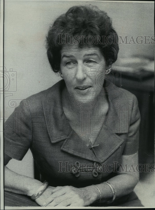 1969 Press Photo Miss Susan B. Anthony II, may soon ordered out of United States-Historic Images