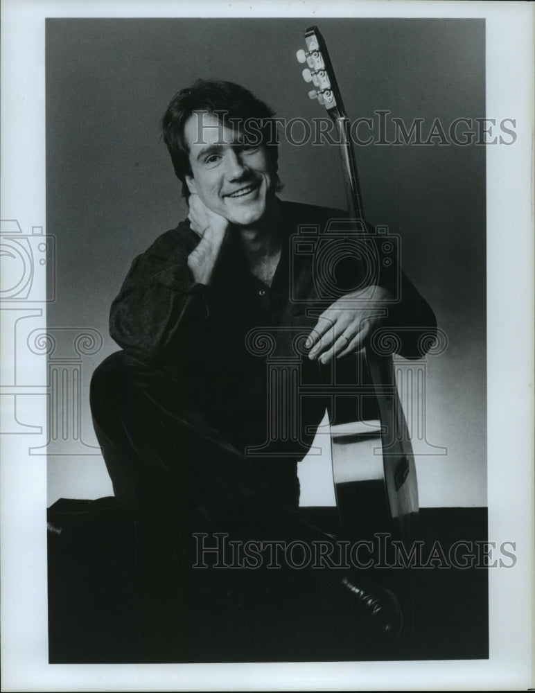 1989 Press Photo Guitarist Benjamin Verdery - mja13881-Historic Images