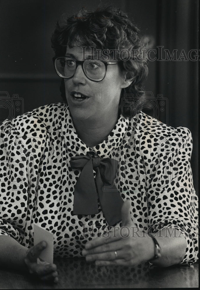 1988 Press Photo Susan B. Vergeront, new chairwoman, Wisconsin Women&#39;s Council-Historic Images