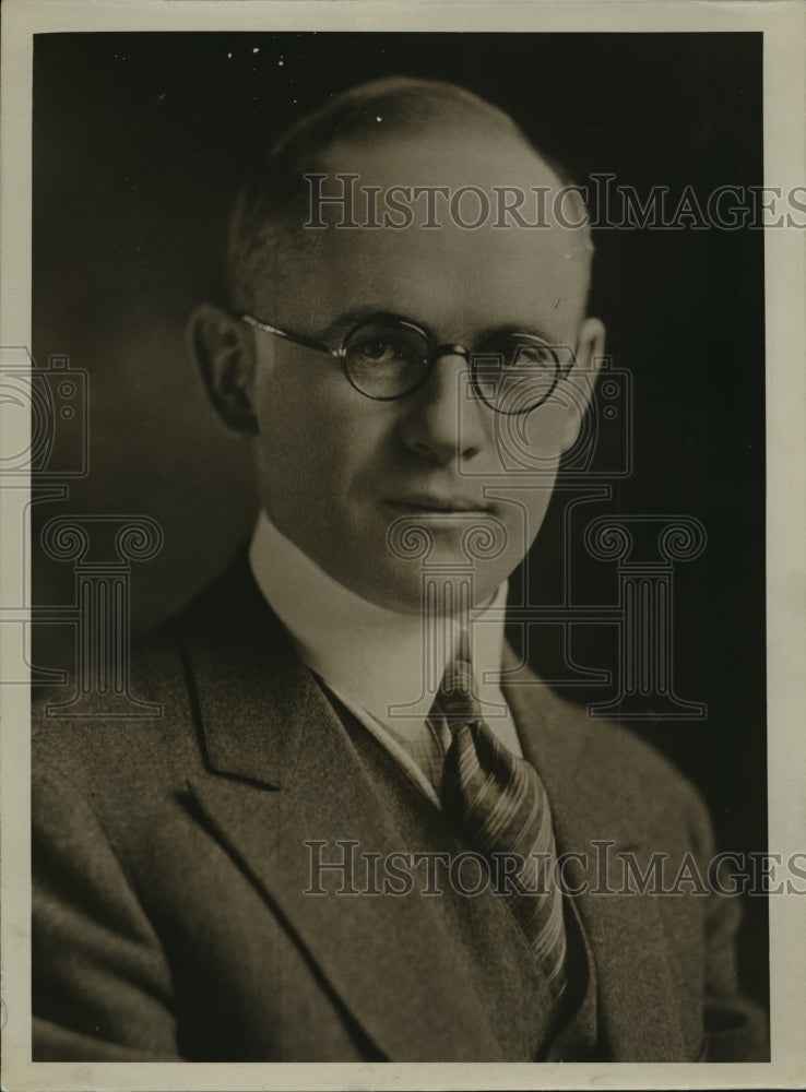 1928 Press Photo Geo B Luhmann, VP &amp; Trust Officer, 1st Wisconsin Trust Co - Historic Images