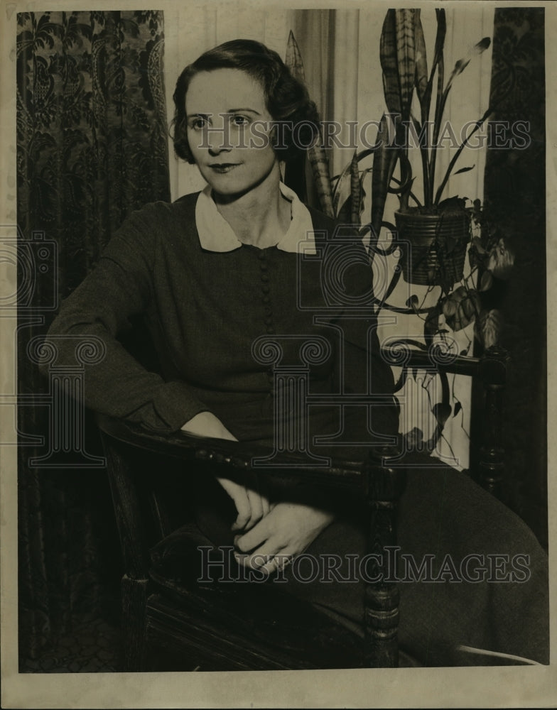 Press Photo Mrs Charles Krause Jr - mja14735 - Historic Images