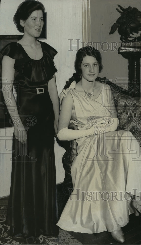 1931 Jane Dahlman and Lydia Hickcox  - Historic Images
