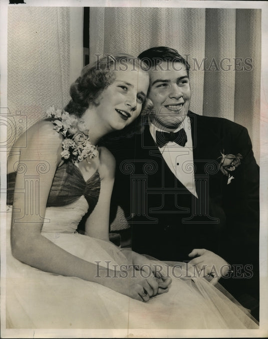 1964 Press Photo Maria Havey & Paul Jenkins - mja15074 - Historic Images