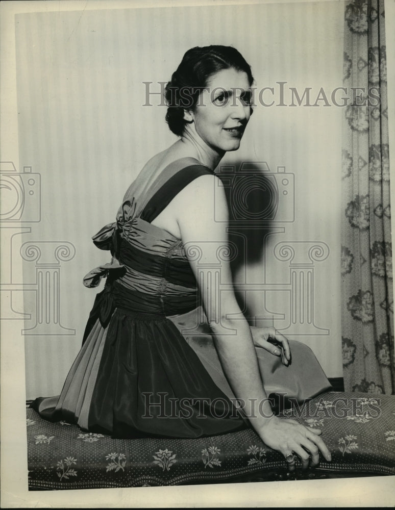 1939 Mrs. Monte Huebsch-Historic Images