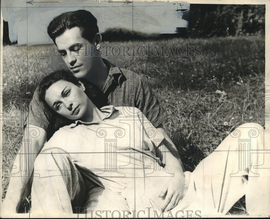 1938 Press Photo W. Martini & Florence Newcomb in Search lights 'Cross the Moon - Historic Images