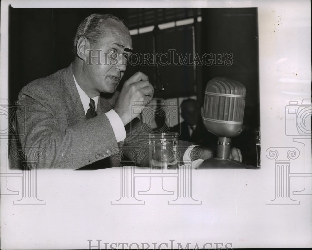 1952 Press Photo Gov Walter J Kohler Jr testifies Senate Foreign Relations Com - Historic Images