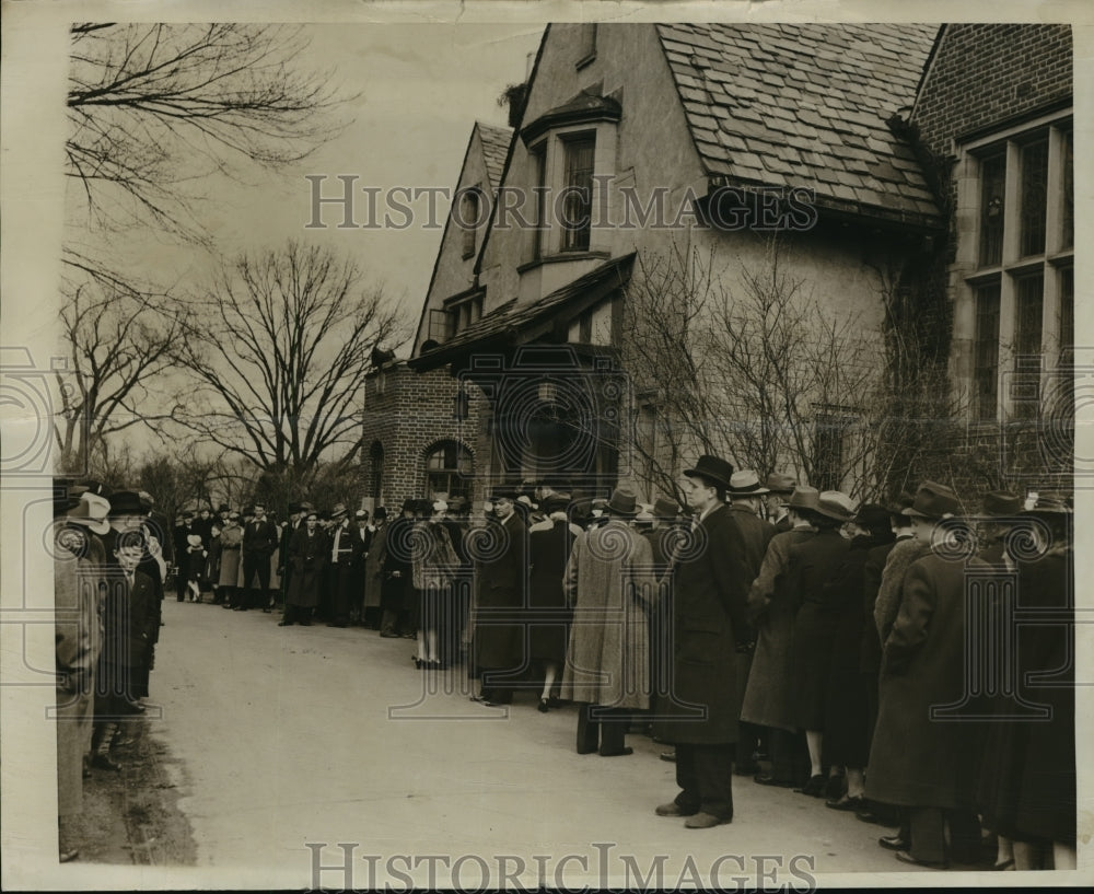 1940 Press Photo Funeral of Walter Kohler - mja15610-Historic Images