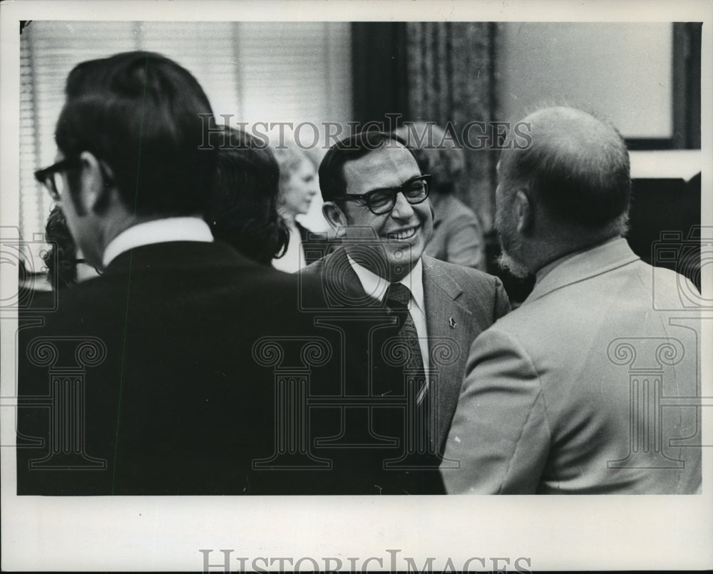1974 Press Photo Robert Warren, federal judge - mja15813-Historic Images