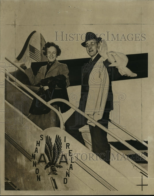 1948 Press Photo Mr. & Mrs. William Brumders during their five week vacation-Historic Images