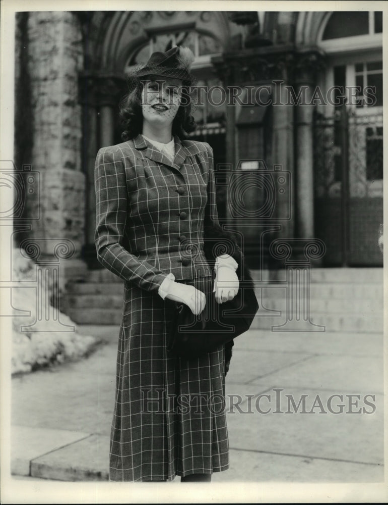 1940 Press Photo Katherine Hamilton, now Mrs. De Witt Buchanan Jr. - mja15857-Historic Images