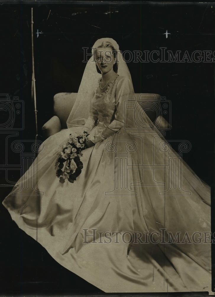 1945 Press Photo Mrs. Robert Charles Brumder, formerly Barbara Blakely-Historic Images