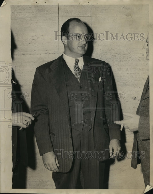 1937 Press Photo E.L. Busby - mja16023 - Historic Images
