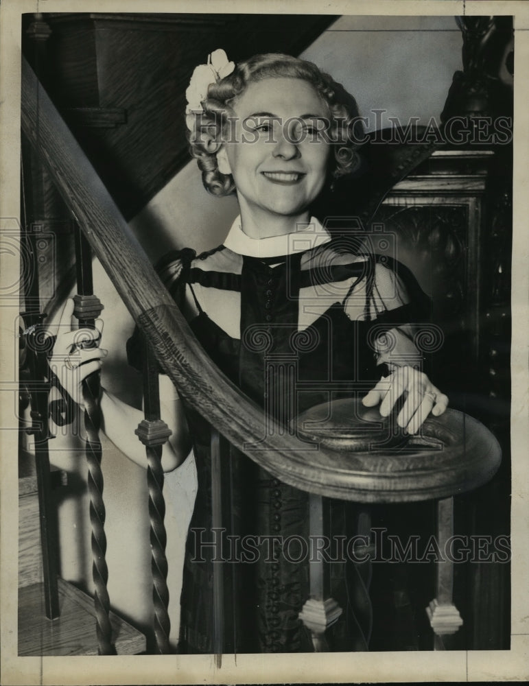 1937 Mrs. Harold Baum, Henry Clay Parent - Historic Images