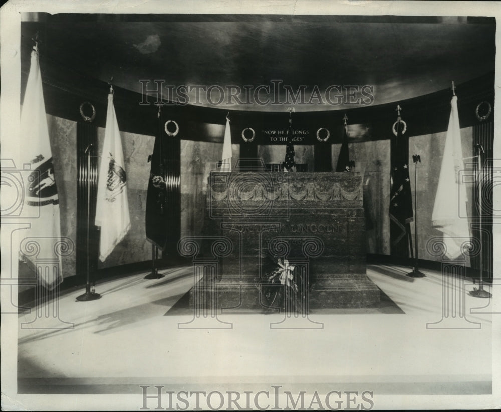 1931 Press Photo The interior of the Lincoln Tomb at Springfield, Ill- Historic Images