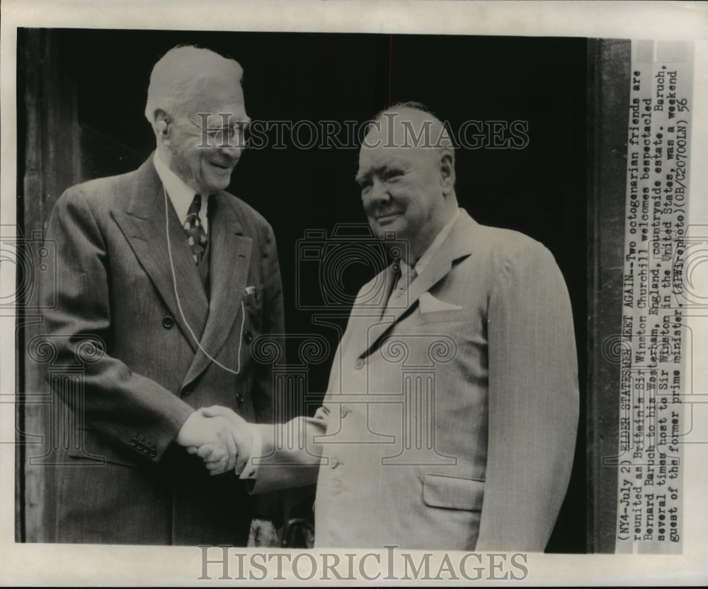 1952 Press Photo Sir Winston Churchill welcomes Bernard Baruch - mja16914 - Historic Images