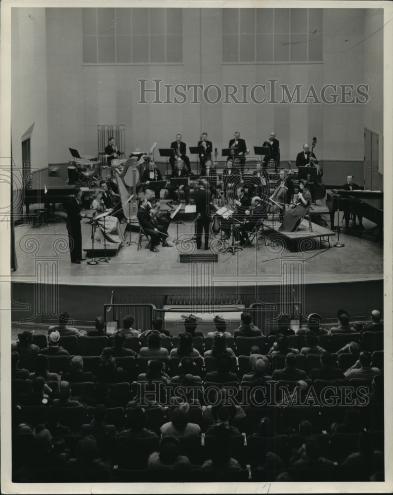 1943 Press Photo WTMJ - Orchestra - mja17260 - Historic Images