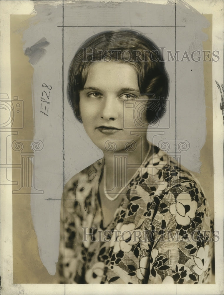 1930 Miss Marion Louise Coke engaged to Lewis William Dewey - Historic Images