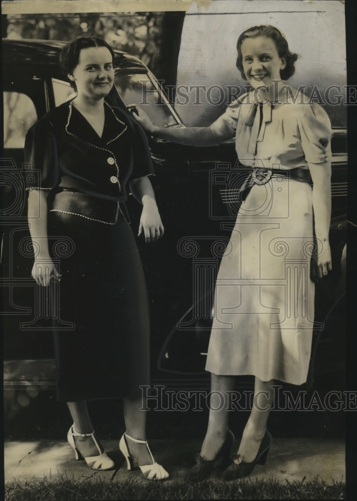1937 Press Photo Mrs. Paul Brust and Patricia Bellew - mja17537- Historic Images