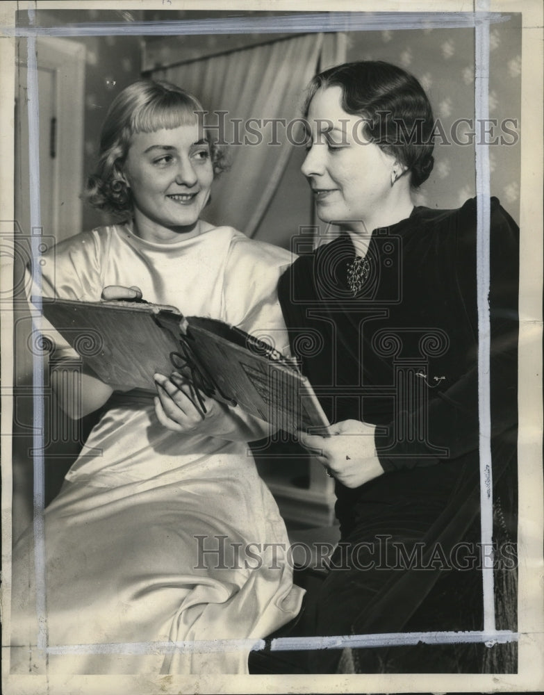 1938 Press Photo Mrs. Frank Geimer and Poldi Mildner - mja17787 - Historic Images